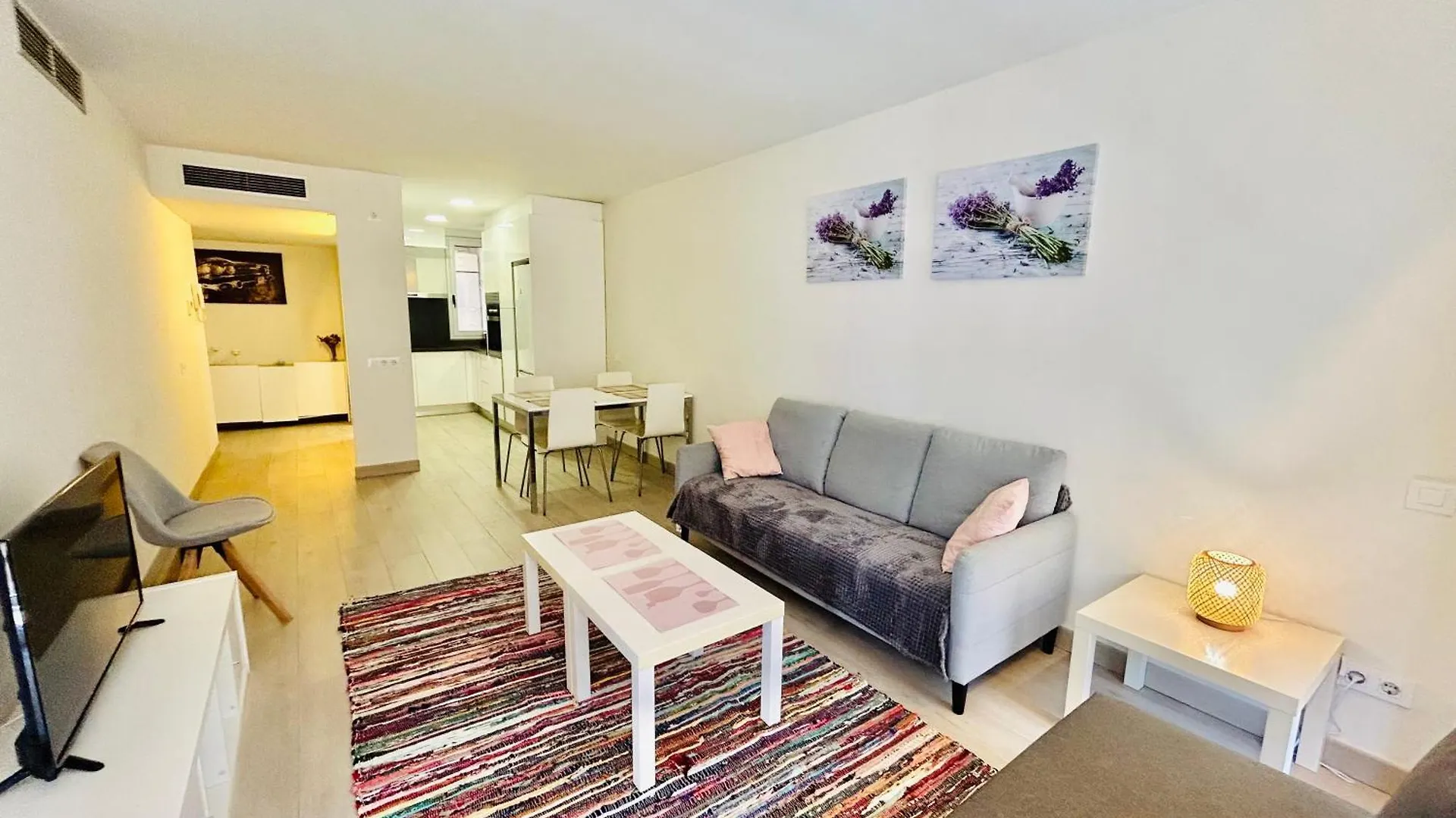 Apartamento Rambla Vella location